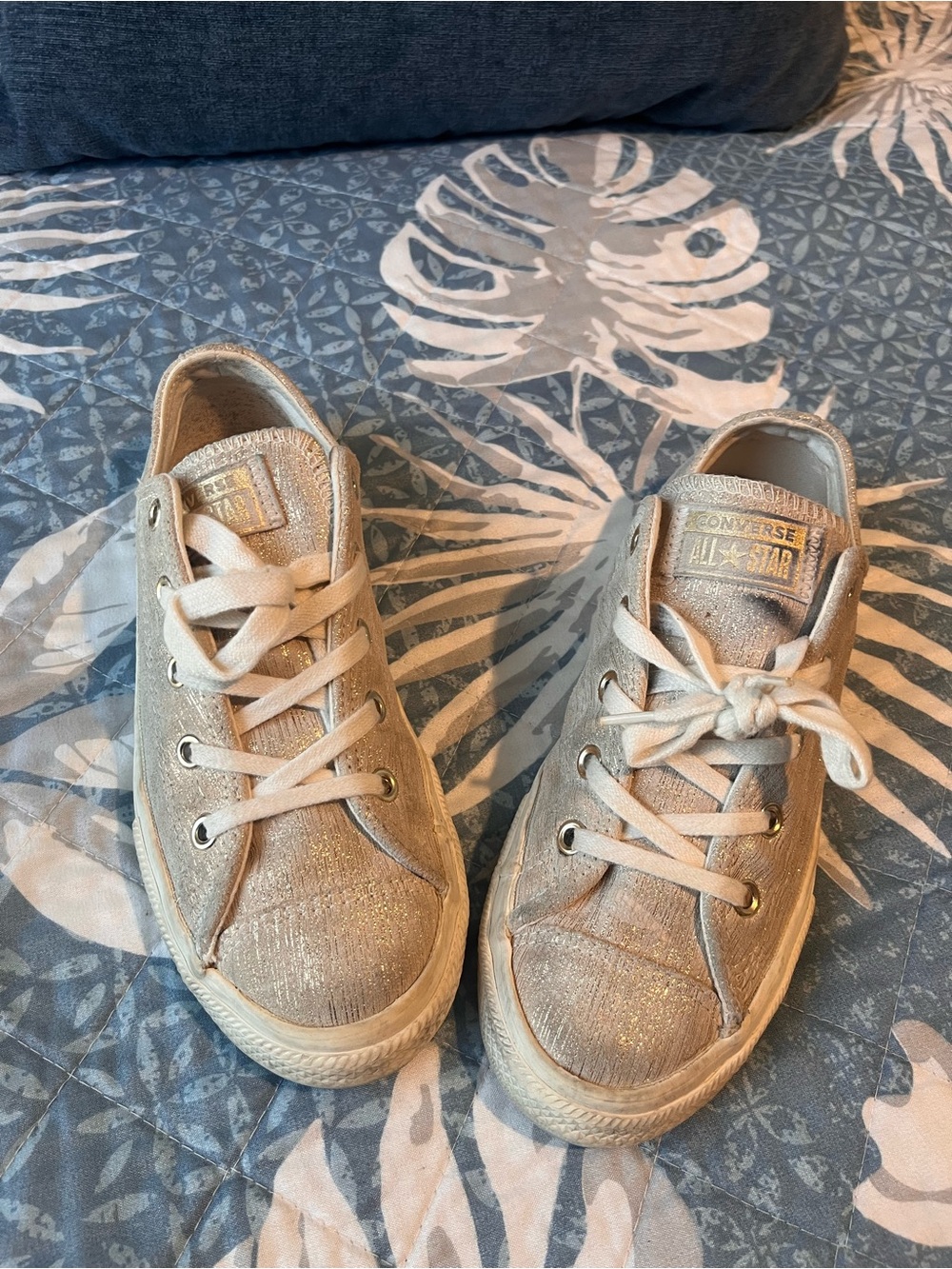 Converse Chuck Taylor All Star Low Top Metallic Gold Sneakers Sz 3